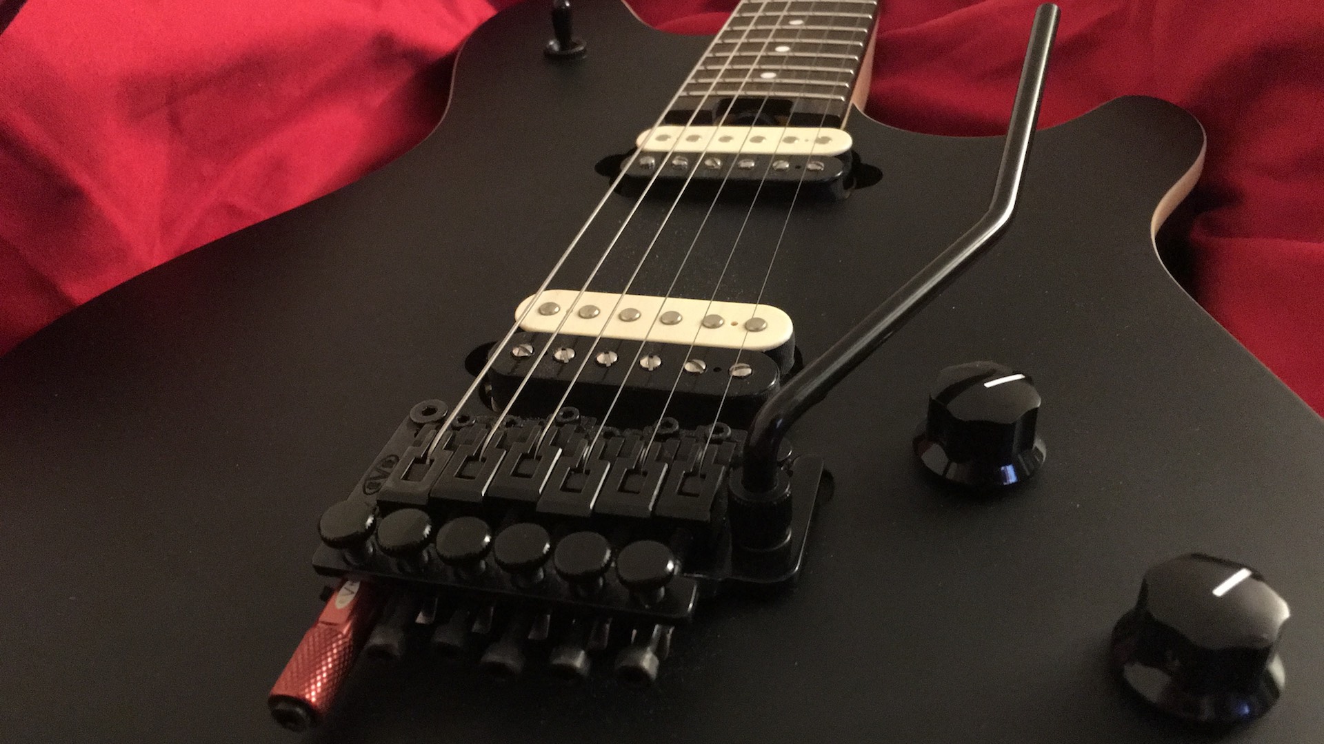 EVH Wolfgang Special Stealth Red D-Tuna